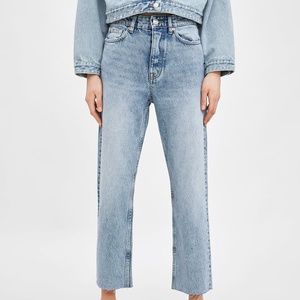 Zara HI-RISE STRAIGHT LEG JEANS Size 4 (27 waist)